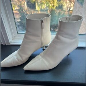 Zara White Ankle Boots
